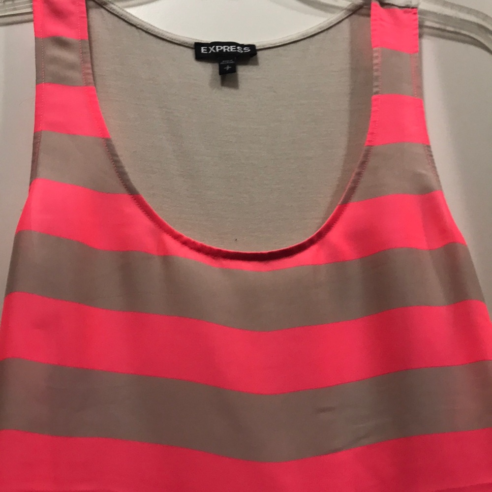 NWOT Express tank - Picture 4 of 4